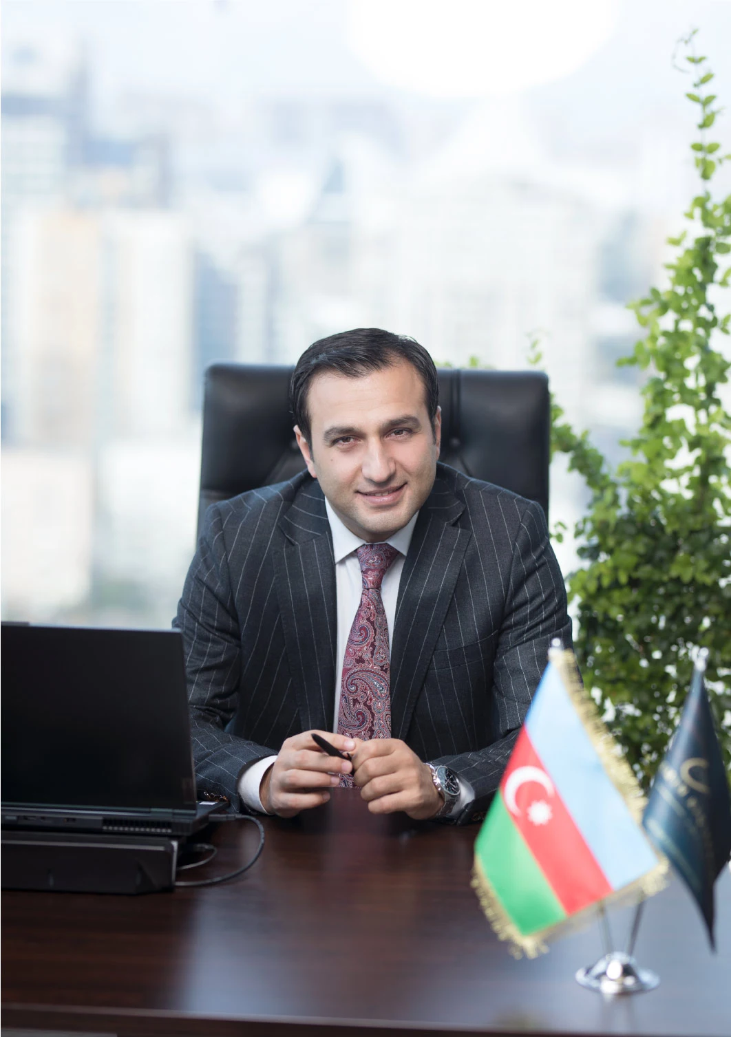 vekil Emin Kiçikbəyov, aile vekili, cinayet vekili, guclu vekil, vekil, vəkil, advokat
